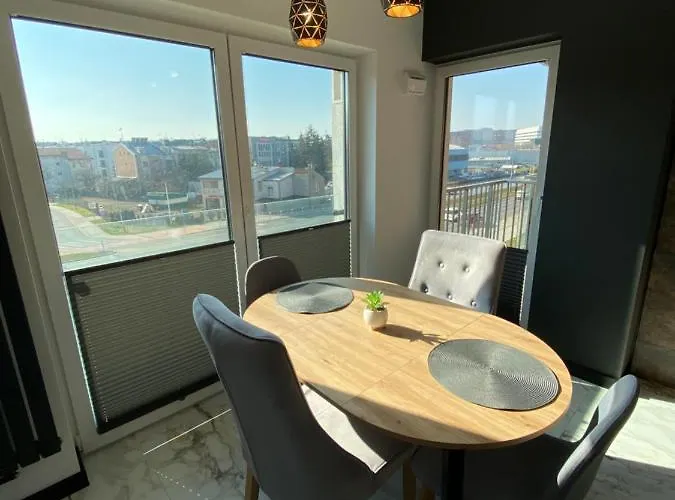 Luxury Loft Free Parking Apartment *